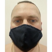 Маска на лицо черная
