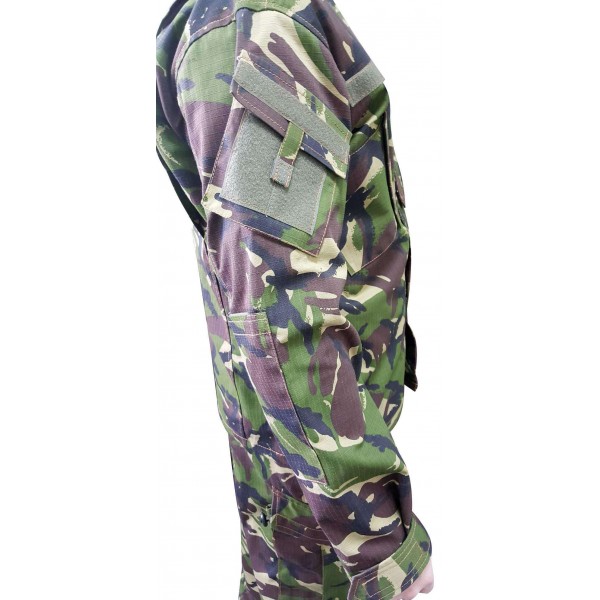 Військова форма Woodland - 2588966 Військова форма Woodland - 2588966