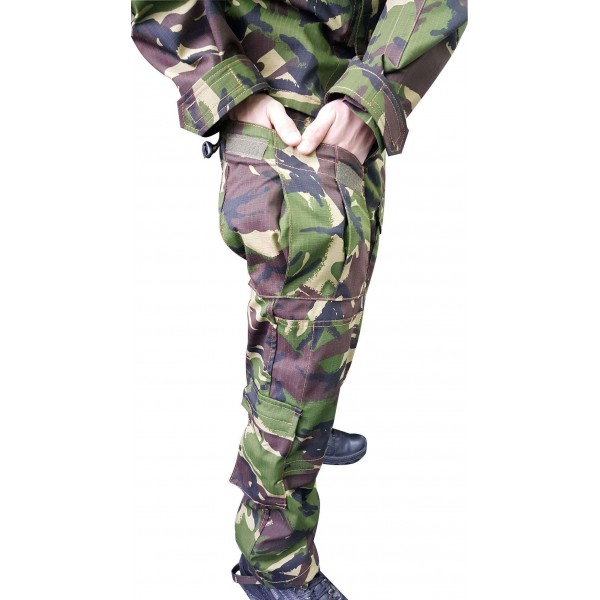 Військова форма Woodland - 2588966 Військова форма Woodland - 2588966
