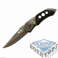 Ніж викидний з отворами в чохлі