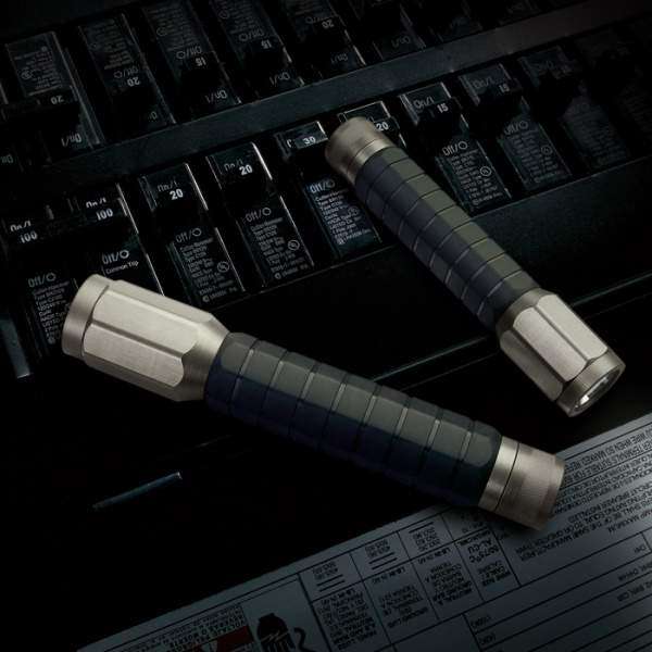 Фонарь Inova Bolt 2L (120 Lm) - 2592399 Фонарь Inova Bolt 2L (120 Lm) - 2592399