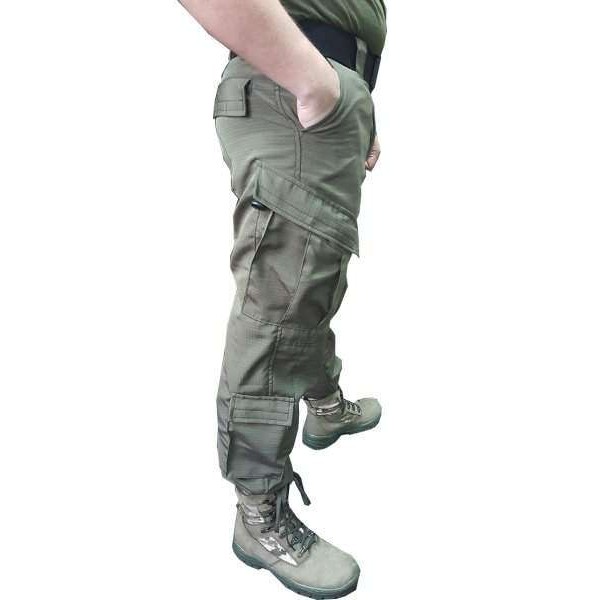 Форма охранника олива - 2592574 Форма охранника олива - 2592574