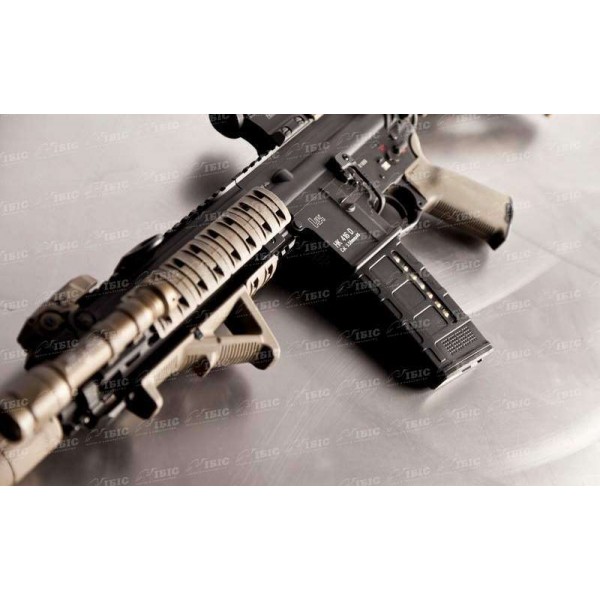 Магазин Magpul PMAG 223 Rem (5.56/45) на 30 патронов с окном Gen M3 черный - 3110810 Магазин Magpul PMAG 223 Rem (5.56/45) на 30 патронов с окном Gen M3 черный - 3110810