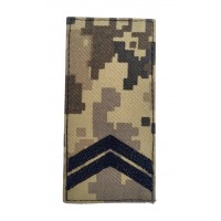 Погон на липучке Младший сержант ВСУ Пиксель (размер 5х10 см)