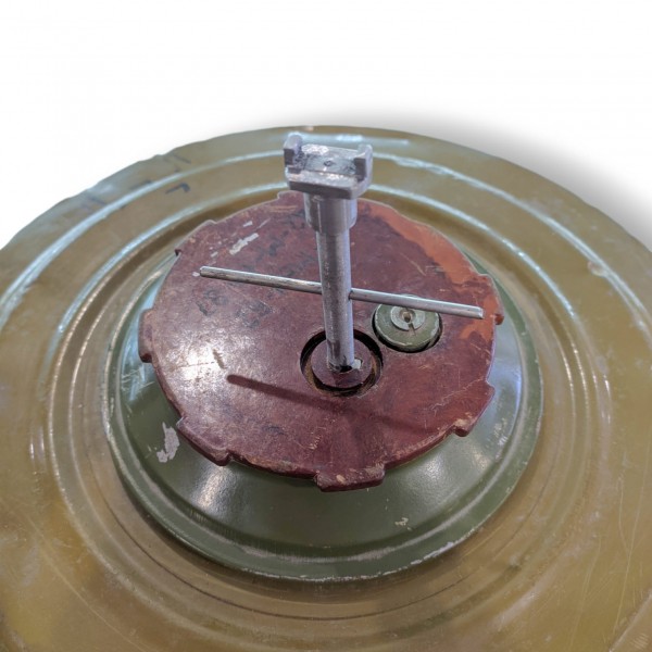 Ключ для противотанковых мин Т-образный - 3587734 Ключ для противотанковых мин Т-образный - 3587734