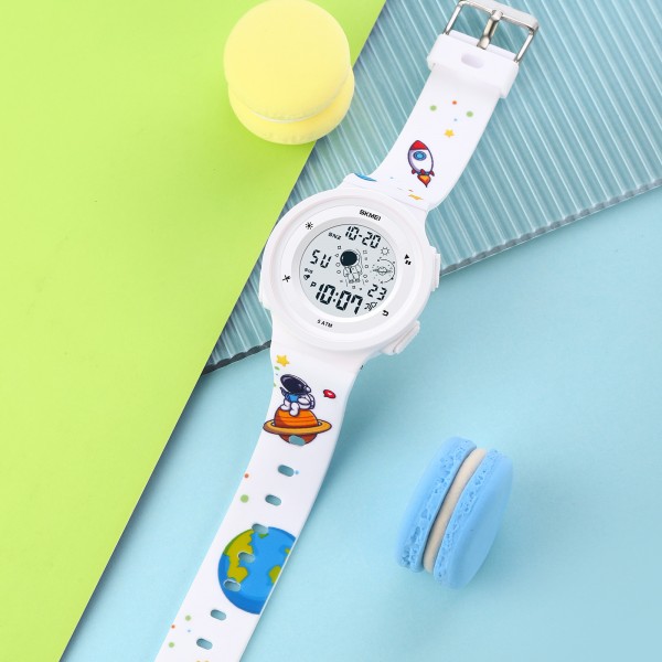 Skmei 1973AT Astronaut SALE - 3590481