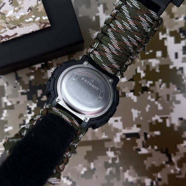 Patriot 005 Тризуб срібло Чорний Паракордовий ремінець Camo Green + Коробка. - 1201-0403-30 Patriot 005 Тризуб срібло Чорний Паракордовий ремінець Camo Green + Коробка. - 1201-0403-30