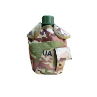 Фляга у чохлі UA з підсклянником (1л) Мультикам
