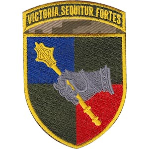 Шеврон Командование сухопутных войск "VICTORIA SEQUITUR FORTES" (цветной) - 3574813