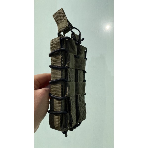 Одинарний штурмовий підсумок для магазинів АК на системі Molle (Олива) МК - 3573905 Одинарний штурмовий підсумок для магазинів АК на системі Molle (Олива) МК - 3573905