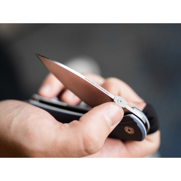 Нож Boker Magnum "Huayna blue" - 01SC089 Нож Boker Magnum "Huayna blue" - 01SC089