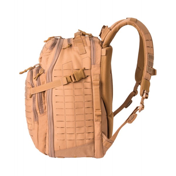 Рюкзак First Tactical Tactix 1-Day Plus Backpack 38,8 Coyote - 180021-060 Рюкзак First Tactical Tactix 1-Day Plus Backpack 38,8 Coyote - 180021-060