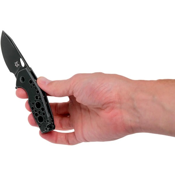 Нож Fox Suru ц: черный, сталь - N690Co, рукоятка - алюминий, обычная режущая кромка, длина клинка - 60 мм, длина общая - 148 мм - 3548323 Нож Fox Suru ц: черный, сталь - N690Co, рукоятка - алюминий, обычная режущая кромка, длина клинка - 60 мм, длина общая - 148 мм - 3548323