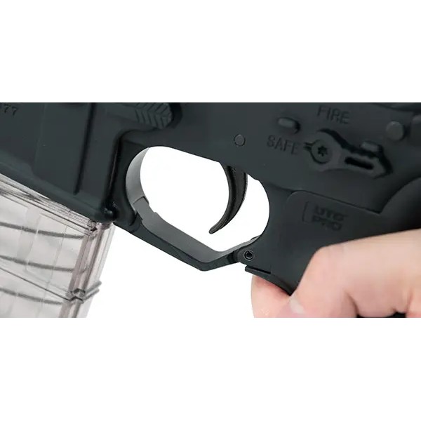 Спускова скоба Leapers AR15 збільшена. Колір - чорний - 23701030 Спускова скоба Leapers AR15 збільшена. Колір - чорний - 23701030