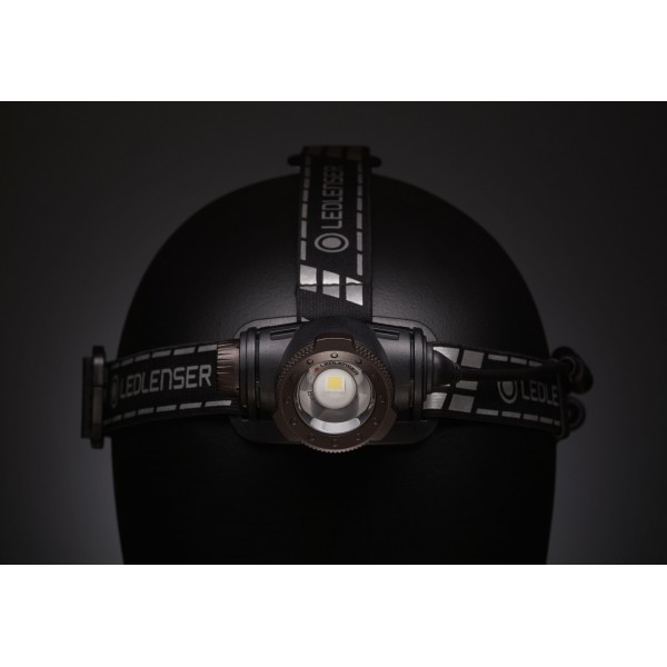 Налобний ліхтар LedLenser H7R SIGNATURE , заряджається, 1200/700/15 - 502197