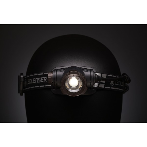 Налобний ліхтар LedLenser H7R SIGNATURE , заряджається, 1200/700/15 - 502197