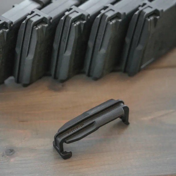 Крышка магазина Magpul PMAG® Impact/Dust Cover 3 шт - 36830642 Крышка магазина Magpul PMAG® Impact/Dust Cover 3 шт - 36830642