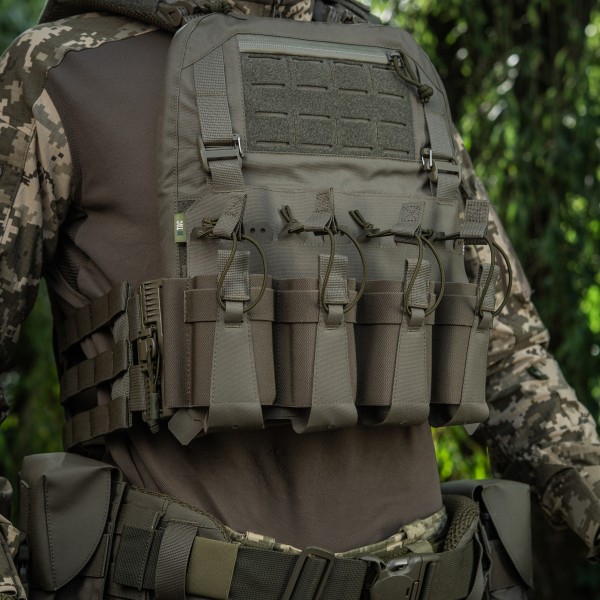 M-Tac передняя панель для плитоноски Cuirass QRS XL на 4 магазина Ranger Green - 10262023 M-Tac передняя панель для плитоноски Cuirass QRS XL на 4 магазина Ranger Green - 10262023