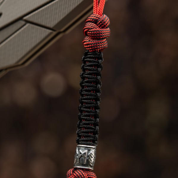 M-Tac темляк Scandinavian Mannaz Silver Black&Red - 10278211 M-Tac темляк Scandinavian Mannaz Silver Black&Red - 10278211