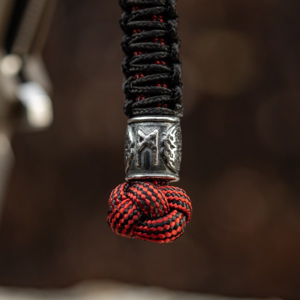 M-Tac темляк Scandinavian Mannaz Silver Black&Red - 10278211 M-Tac темляк Scandinavian Mannaz Silver Black&Red - 10278211