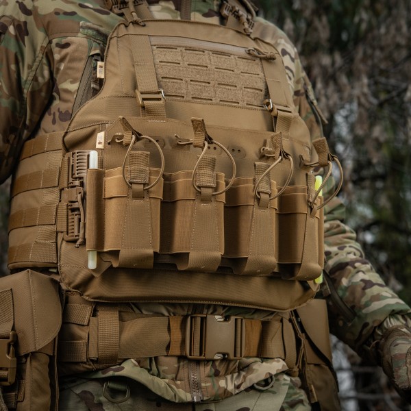 M-Tac передня панель для чохла бронежилета Sturm на 4 магазина Coyote - 10312005 M-Tac передня панель для чохла бронежилета Sturm на 4 магазина Coyote - 10312005