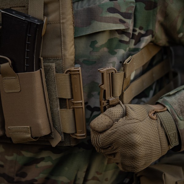 M-Tac плитоноска Cuirass FAST Elite LARGE Coyote - 10409005 M-Tac плитоноска Cuirass FAST Elite LARGE Coyote - 10409005