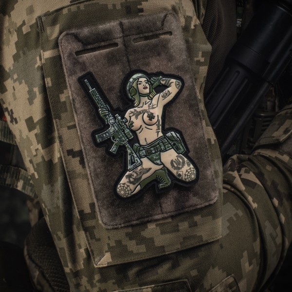 M-Tac нашивка Tactical girl №1 tattoo Тризуб PVC MM14 - 51116106 M-Tac нашивка Tactical girl №1 tattoo Тризуб PVC MM14 - 51116106