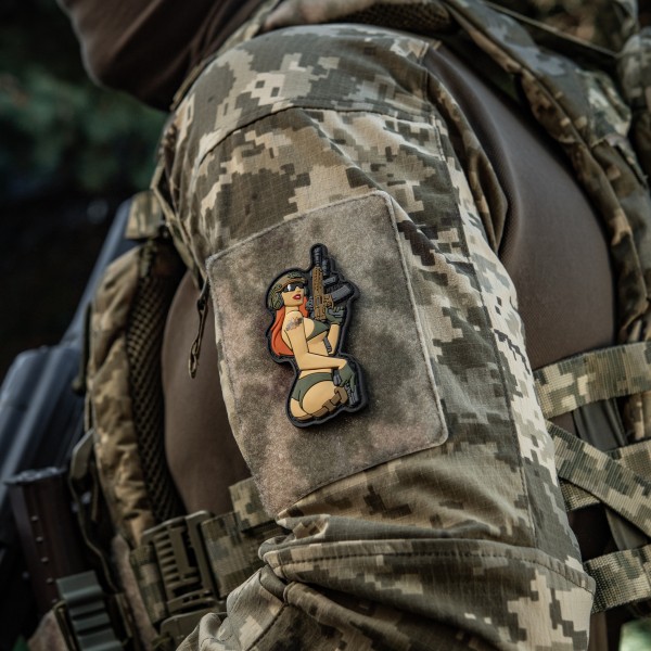 M-Tac нашивка Tactical girl №4 PVC Руда - 51116215 M-Tac нашивка Tactical girl №4 PVC Руда - 51116215
