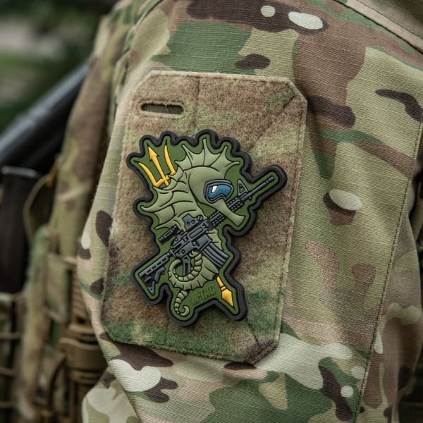 M-Tac нашивка Морський коник (PVC) олива - 51348371 M-Tac нашивка Морський коник (PVC) олива - 51348371