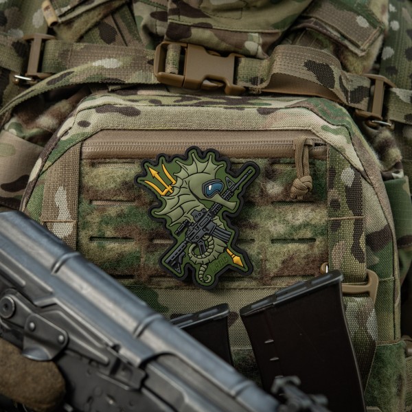 M-Tac нашивка Морський коник (PVC) олива - 51348371 M-Tac нашивка Морський коник (PVC) олива - 51348371