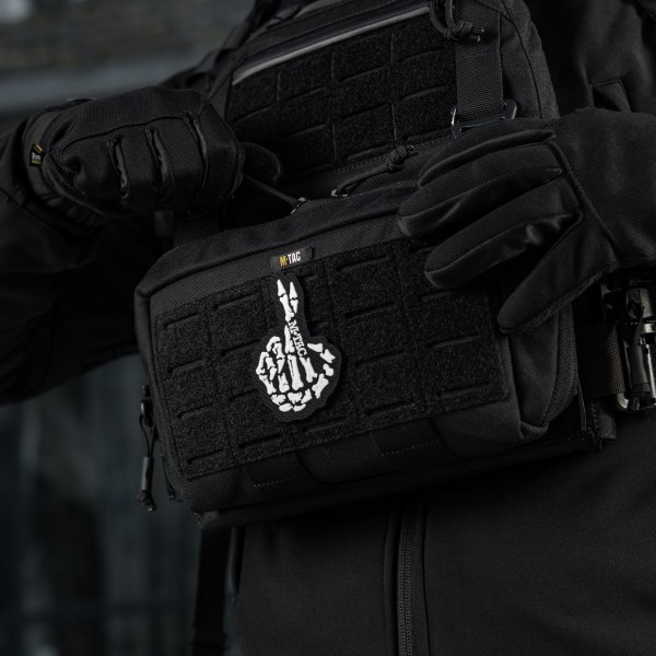 M-Tac нашивка Crossed Fingers (вишивка) Black - 51431002 M-Tac нашивка Crossed Fingers (вишивка) Black - 51431002