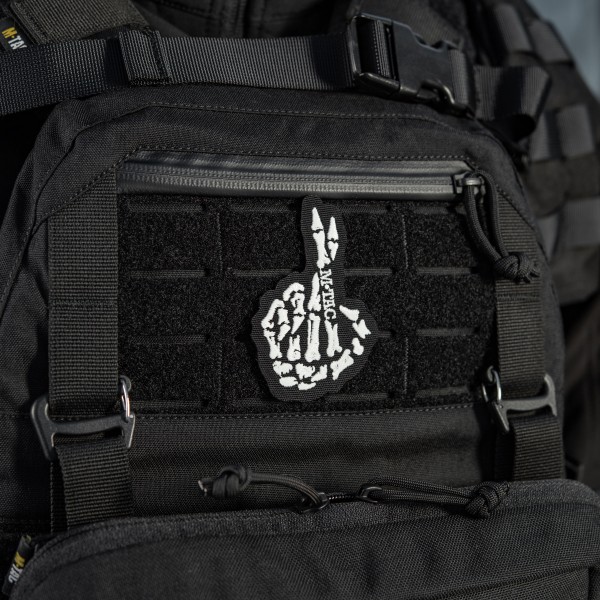 M-Tac нашивка Crossed Fingers (вишивка) Black - 51431002 M-Tac нашивка Crossed Fingers (вишивка) Black - 51431002