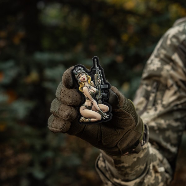 M-Tac нашивка Tactical girl №5 PVC Olive - 51461001 M-Tac нашивка Tactical girl №5 PVC Olive - 51461001