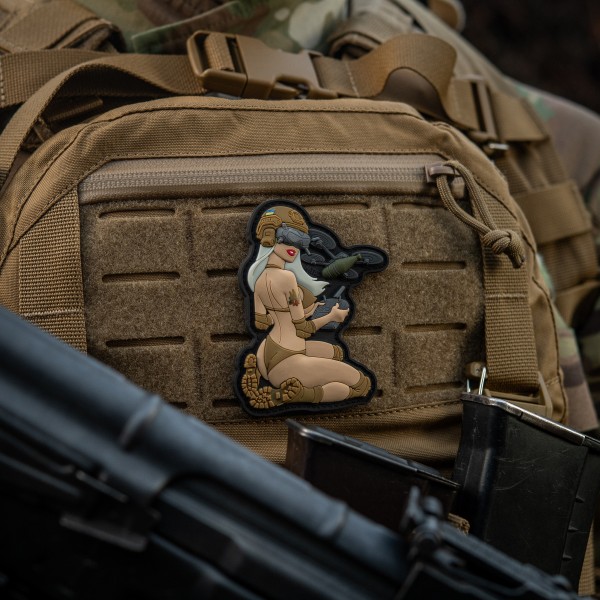 M-Tac нашивка Tactical girl №6 PVC White/Coyote V1 - 51465005