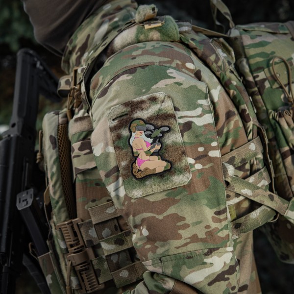 M-Tac нашивка Tactical girl №6 PVC White/Pink/Olive V2 - 51468002 M-Tac нашивка Tactical girl №6 PVC White/Pink/Olive V2 - 51468002