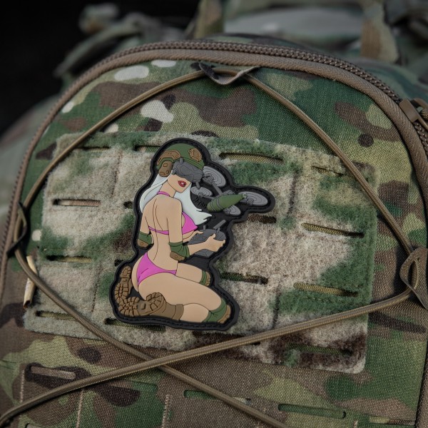 M-Tac нашивка Tactical girl №6 PVC White/Pink/Olive V2 - 51468002 M-Tac нашивка Tactical girl №6 PVC White/Pink/Olive V2 - 51468002