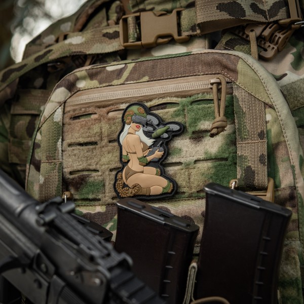 M-Tac нашивка Tactical girl №6 PVC White/Coyote/Olive V2 - 51468003