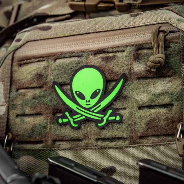 M-Tac нашивка НЛО оператор GID Black/Green - 51509002 M-Tac нашивка НЛО оператор GID Black/Green - 51509002