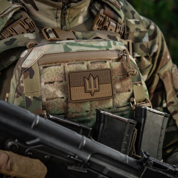 Нашивка прапор України з тризубом ЗСУ PVC Coyote - 52338305 Нашивка прапор України з тризубом ЗСУ PVC Coyote - 52338305