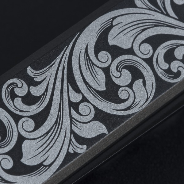 Нож Ocaso "Solstice", Engraved titanium Scroll Pattern, Black - 10ESB Нож Ocaso "Solstice", Engraved titanium Scroll Pattern, Black - 10ESB