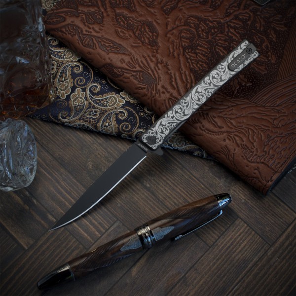 Нож Ocaso "Solstice", Engraved titanium Scroll Pattern, Black - 10ESB Нож Ocaso "Solstice", Engraved titanium Scroll Pattern, Black - 10ESB