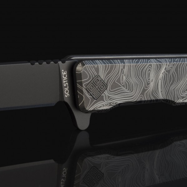ж Ocaso "Solstice", Engraved titanium Topo Pattern, Black - 10ETB ж Ocaso "Solstice", Engraved titanium Topo Pattern, Black - 10ETB