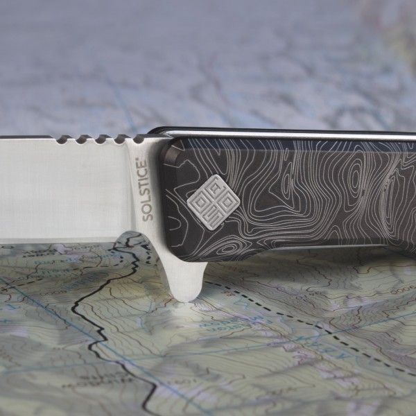 Ніж Ocaso "Solstice", Engraved titanium, Topo Pattern, Satin - 10ETS