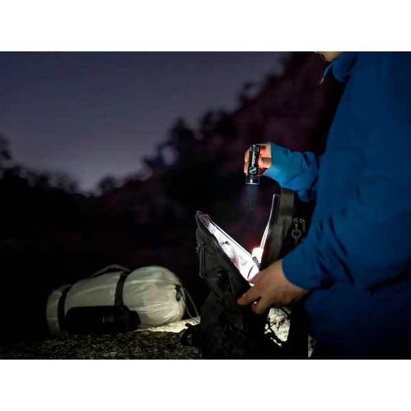 Фонарь Olight Seeker 4 Mini Neutral White Black - 23704101 Фонарь Olight Seeker 4 Mini Neutral White Black - 23704101