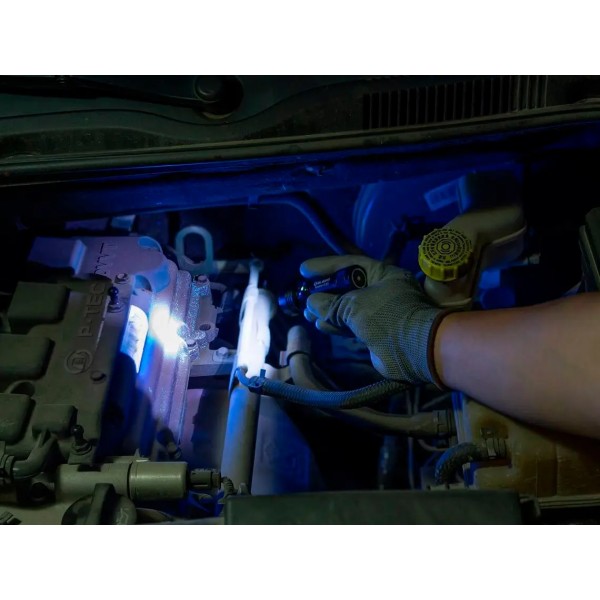 Фонарь Olight Seeker 4 Mini Neutral White Black - 23704101 Фонарь Olight Seeker 4 Mini Neutral White Black - 23704101