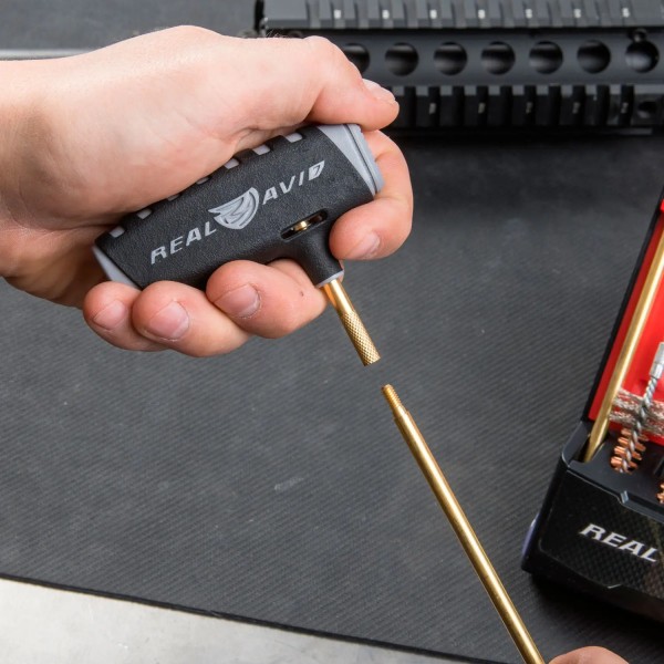 Набір для чищення Real Avid Gun Boss Pro AR-15 Cleaning Kit - 17590059 Набір для чищення Real Avid Gun Boss Pro AR-15 Cleaning Kit - 17590059