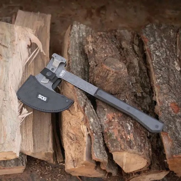 Сокира SOG Bushcraft Hatchet Black - 12580332 Сокира SOG Bushcraft Hatchet Black - 12580332