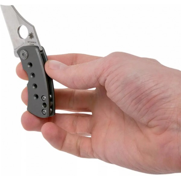 Нож Spyderco McBee CTS XHP Titanium Gray - 871740 Нож Spyderco McBee CTS XHP Titanium Gray - 871740