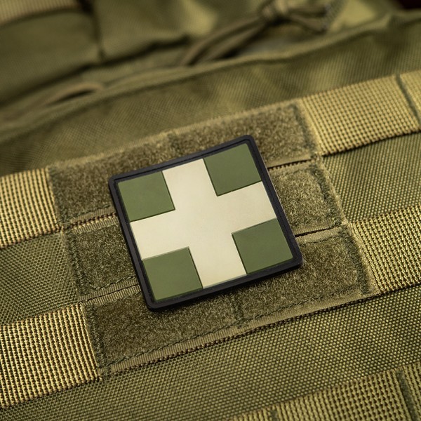 M-Tac нашивка Medic Cross Square ПВХ олива - 51124001 M-Tac нашивка Medic Cross Square ПВХ олива - 51124001