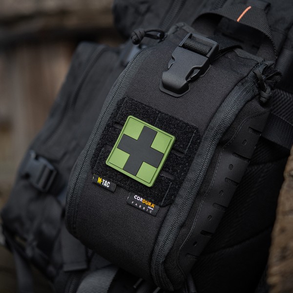 M-Tac нашивка Medic Cross Square ПВХ олива/чорний - 51124102 M-Tac нашивка Medic Cross Square ПВХ олива/чорний - 51124102
